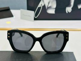 Picture of Dior Sunglasses _SKUfw57235004fw